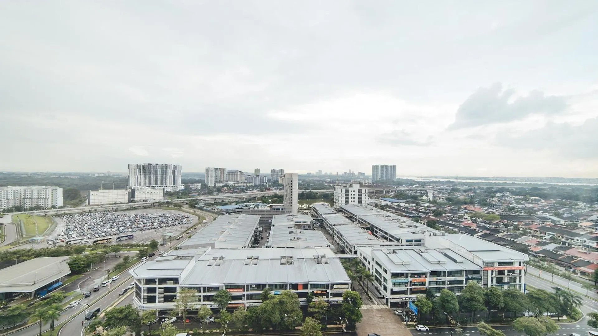 Apartment Mosaic Fresh Living 3Br Midvalley W Bthtub By Our Stay Johor Bahru Malaysia
